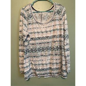 Maurices Shirt Womens  Long Sleeve Aztec Print Size 2X